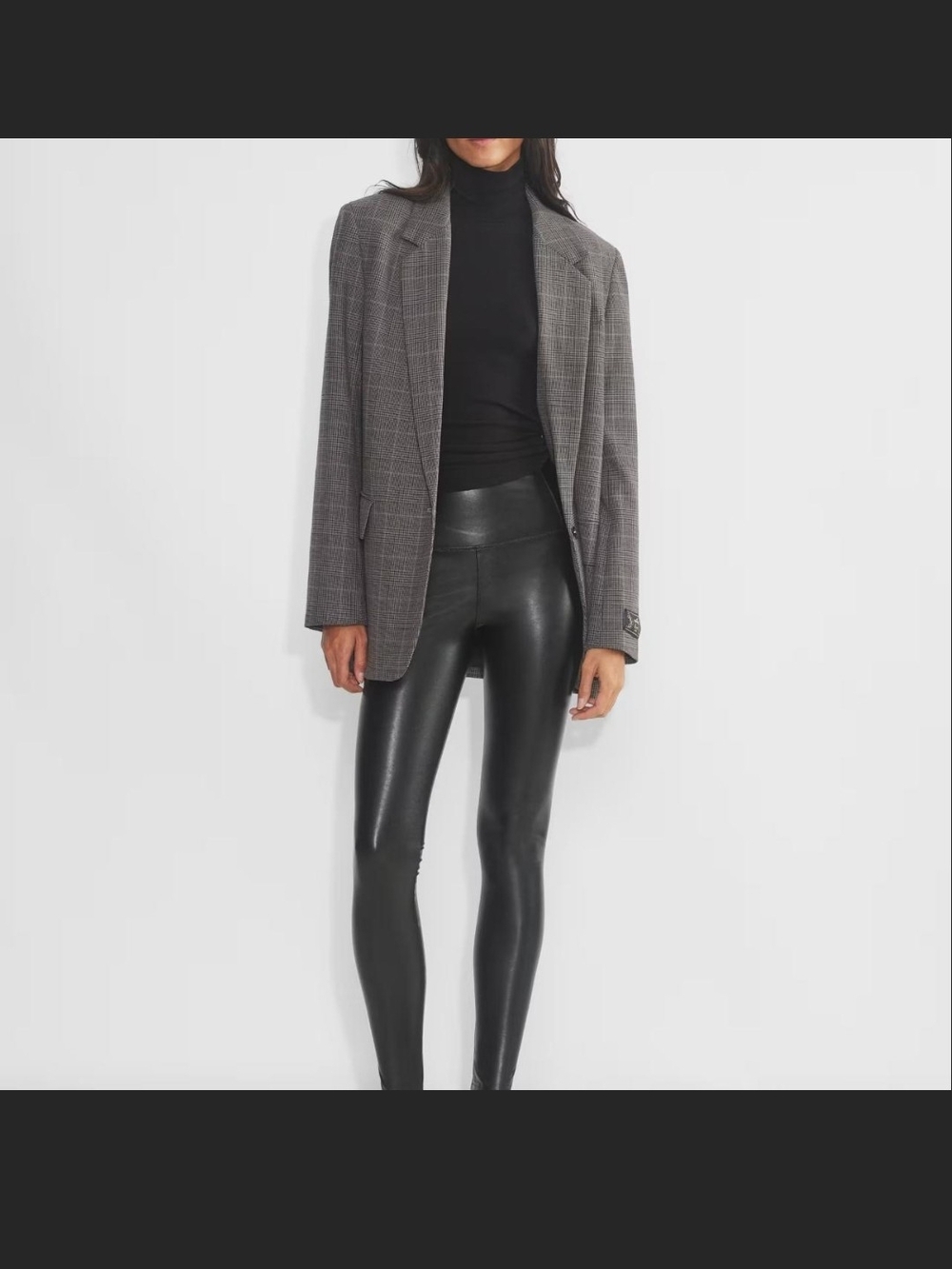 Aritzia Wilfred Free Black Faux Leather Leggings Size Small. Excellent Condition